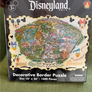 Disneyland Decorative Border Puzzle, New Sealed